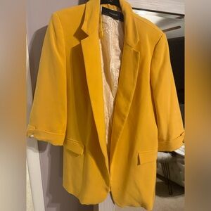 Zara cropped sleeve blaze size large